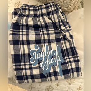 Taylor Swift Fearless SZ M plaid pajama pants official TSwift merchandise